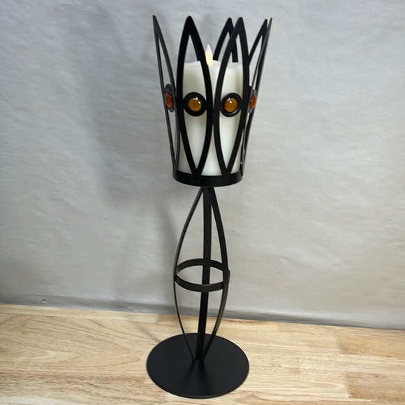 PARTYLIGHT TALL METAL STATEMENT PILLAR CANDLE HOLDER - Picture 3 of 9